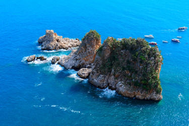 Similar image 22422380