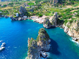 Similar image 22422383