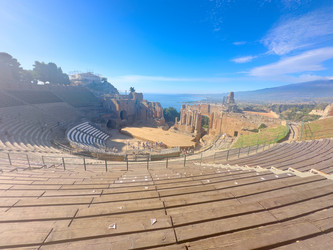 Similar image 22422423