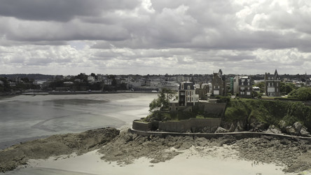 Similar image 22405459