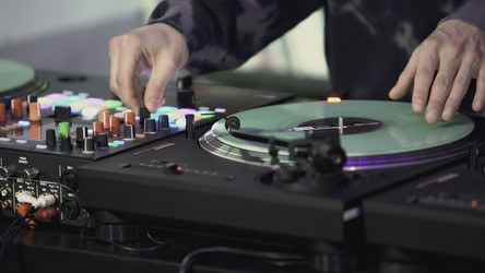 Similar image 22453388