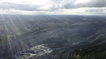 Similar image 22453188