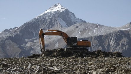 Similar image 22408109