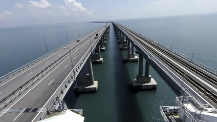 Similar image 22402046