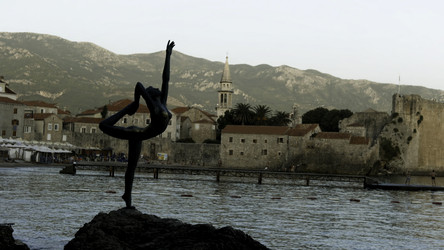 Similar image 22401945