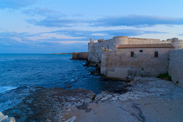 Similar image 22422943