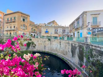 Similar image 22422949