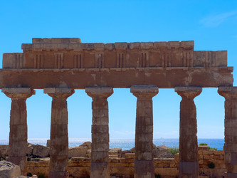 Similar image 22423944