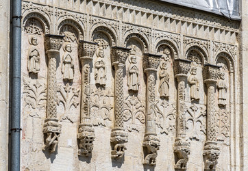 Similar image 22418940