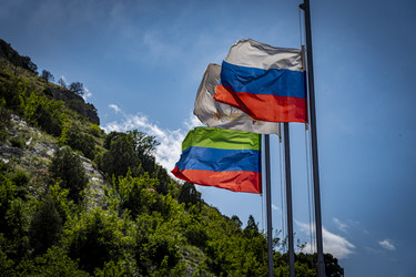 Similar image 22418976