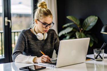 Similar image 22409221