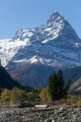 Similar image 22403990