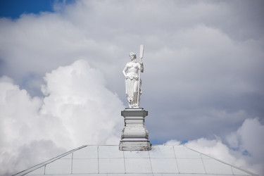 Similar image 22475372