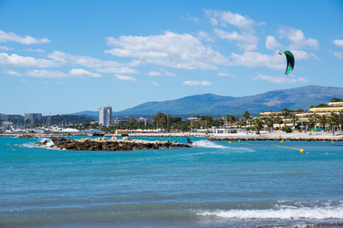 Similar image 22403968