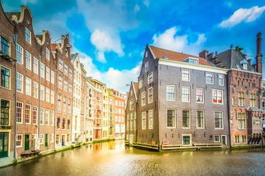 Similar image 22424136