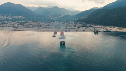 Similar image 22404714