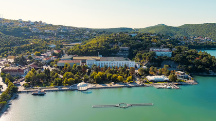 Similar image 22405064