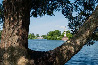 Similar image 22416319