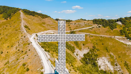 Similar image 22415736