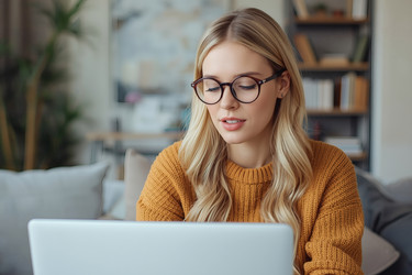 Similar image 22435742