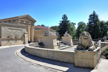 Similar image 22419103