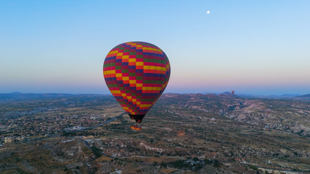 Similar image 22423688