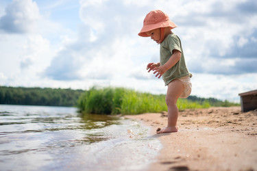 Similar image 22427679