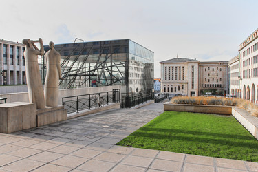 Similar image 22418778