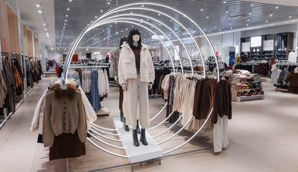 Similar image 22419345