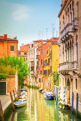 Similar image 22457550