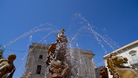 Similar image 22427394