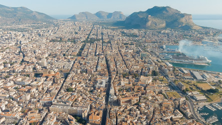 Similar image 22427476