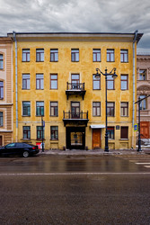 Similar image 22452510