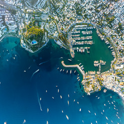 Similar image 22432080