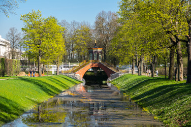 Similar image 22435223