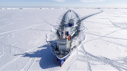 Similar image 22444694