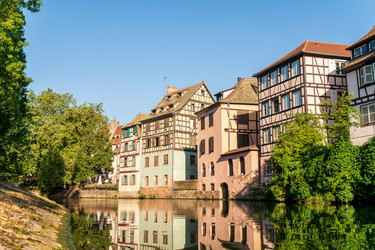 Similar image 22438555