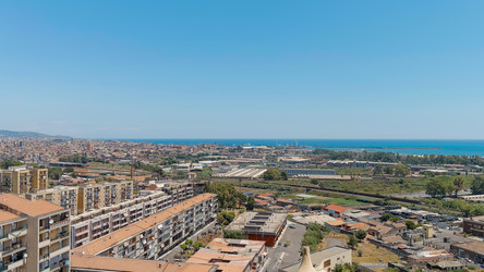 Similar image 22438558