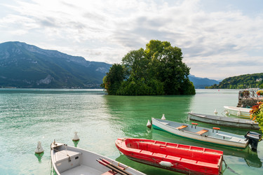 Similar image 22438624