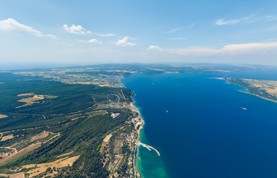 Similar image 22438639