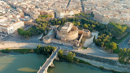 Similar image 22438680