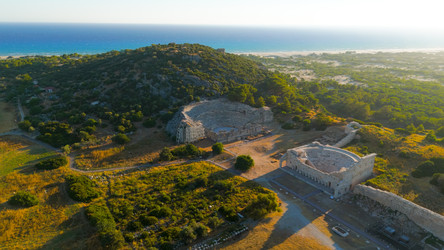 Similar image 22438711