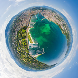 Similar image 22443940