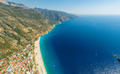 Similar image 22444041