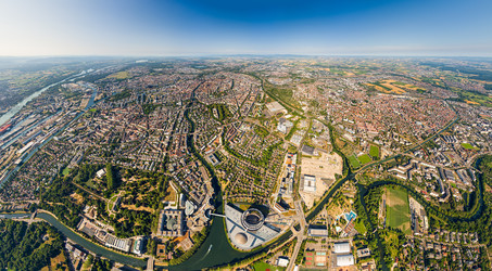 Similar image 22444086