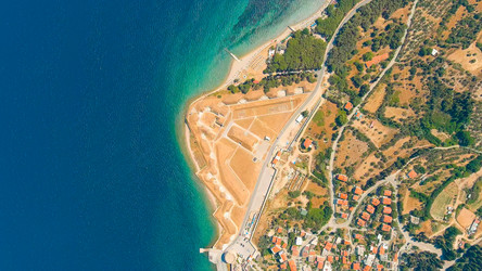 Similar image 22444114