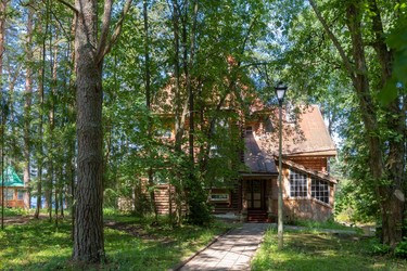 Similar image 22453996