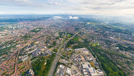 Similar image 22453037