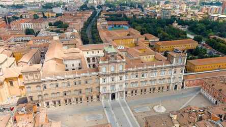 Similar image 22452993