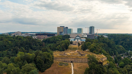 Similar image 22452975